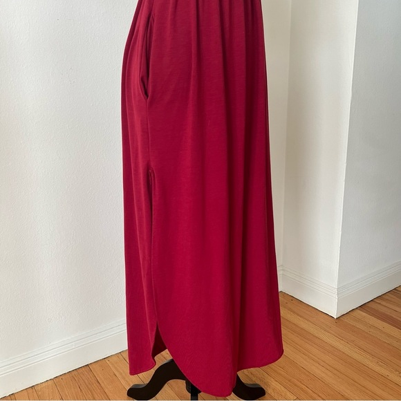 Elegant Burgundy Off-Shoulder Smocked Waist Ruffle Maxi Dress With Pockets Sz S - Picture 7 of 10